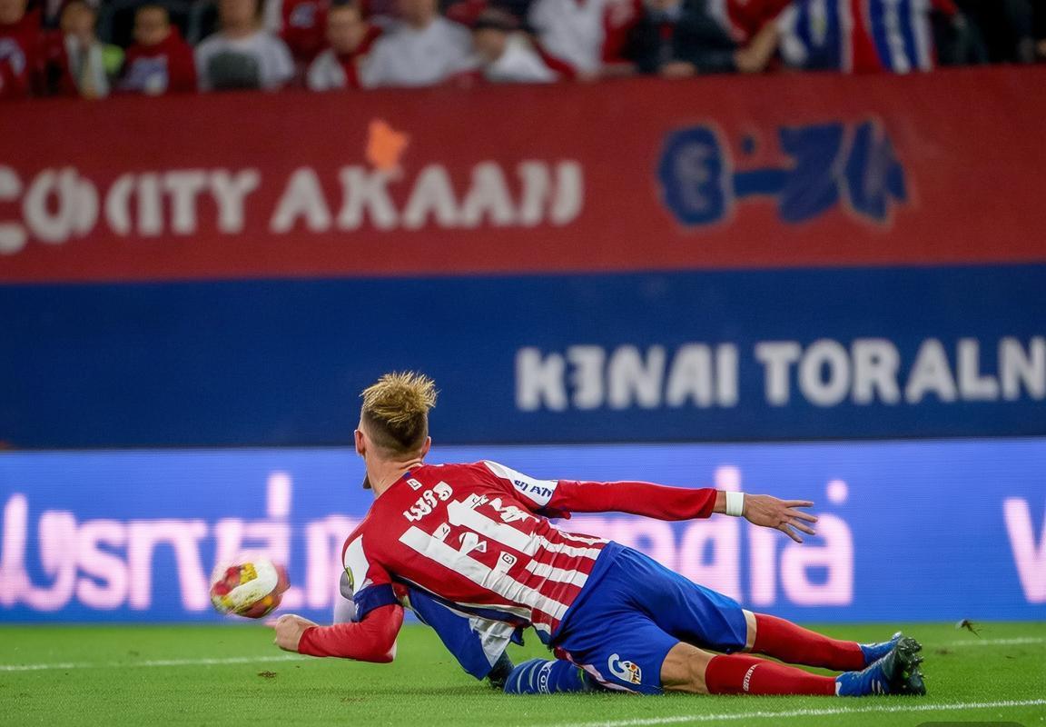 国际米兰欧冠争议判罚负马德里竞技，意甲争冠前景蒙阴影